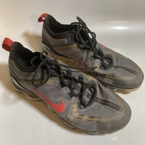 Nike Air Vapormax 2019 Black Metallic Gold CU4872-001 Sneakers Women's Size 9